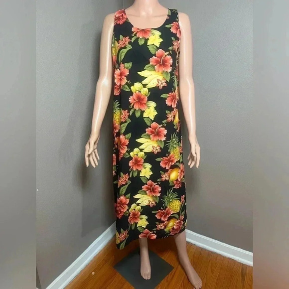 Hilo Hattie The Hawaiian Original Floral Fruit Pineapple Sleeveless Dress Medium - Picture 1 of 8